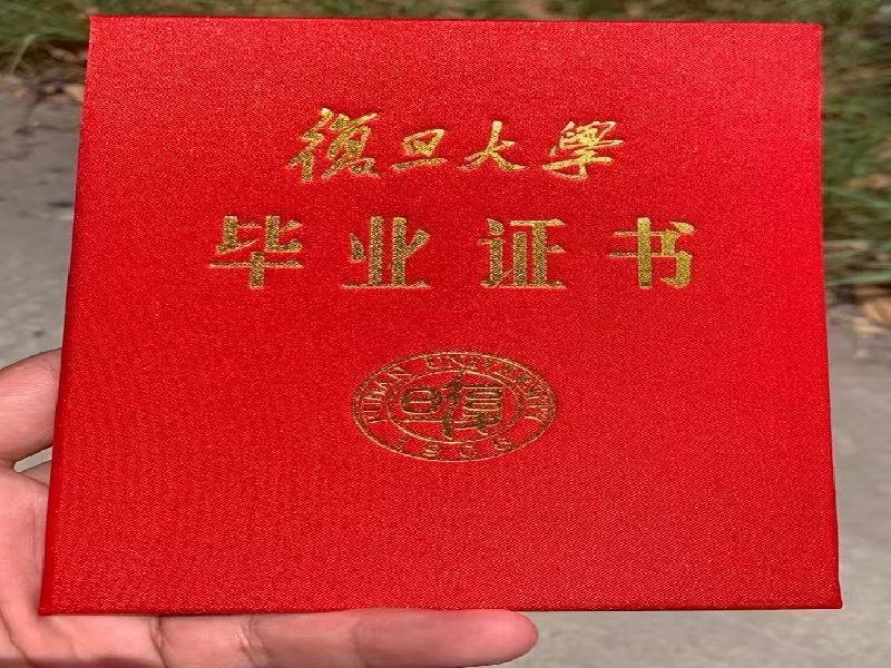 其背景图的证件背景图设计起着举足轻重的作用